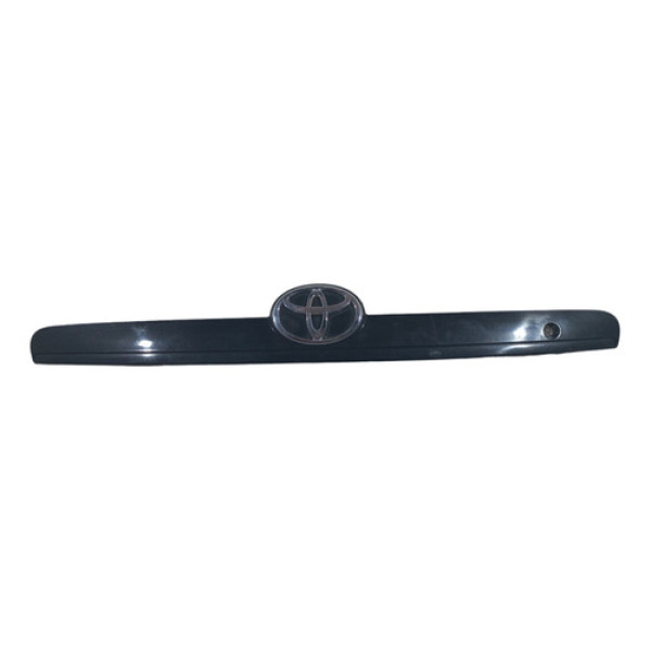 Moldura Tampa Traseira Toyota Corolla Fielder 2003 A 2008