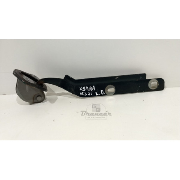 Dobradiça Direita Tampa Traseira Xsara 97 98 99 2000 2001