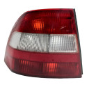 Lanterna Esquerda Com Detalhe Chevrolet Vectra 1997 A 1999