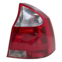 Lanterna Direita Chevrolet Corsa Montana Sedan 2003 A 2012