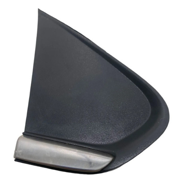 Moldura Externa Retrovisor Direito Tracker 2018 95326910 Preto