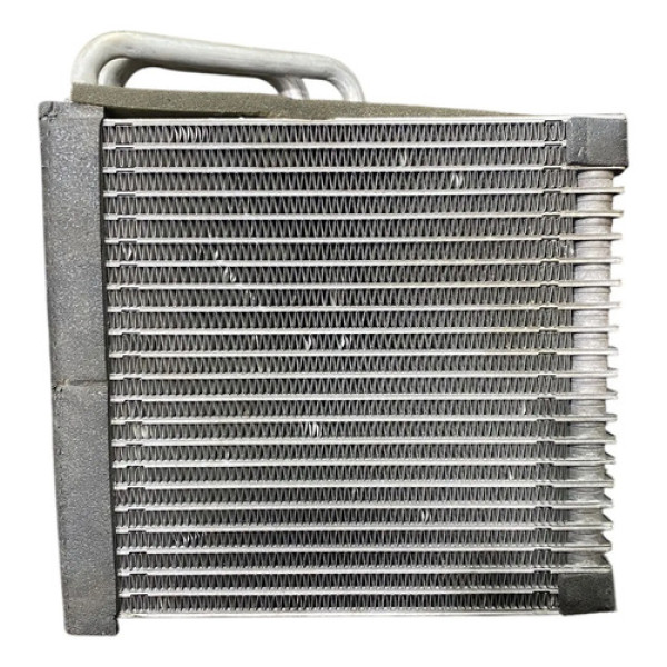 Radiador Evapordor C/ Valvula Gm Tracker 2020 52437762