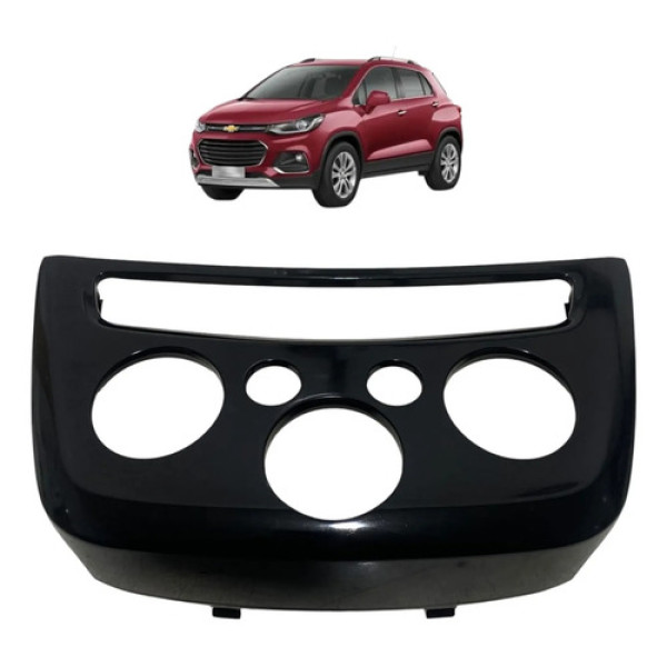 Moldura Comando Ar Chevrolet Tracker 2018 42348619