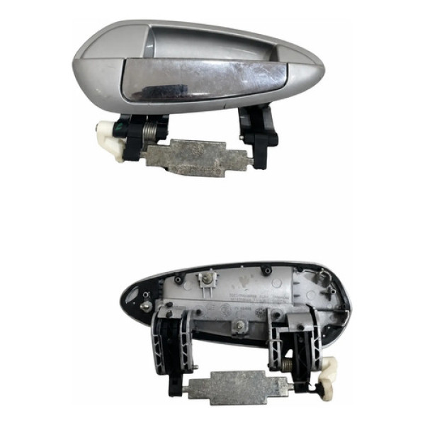 Maçaneta Externa Traseira Direita Fiat Linea 2010 C/detalhe Branco Traseira