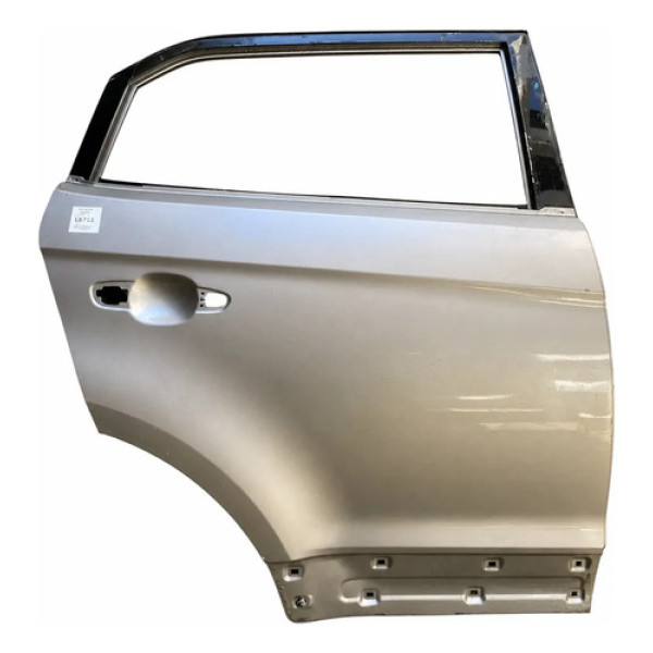 Porta Traseira Direita Hyundai Creta 2017/2021  C/detalhe Traseira Direito Prateado