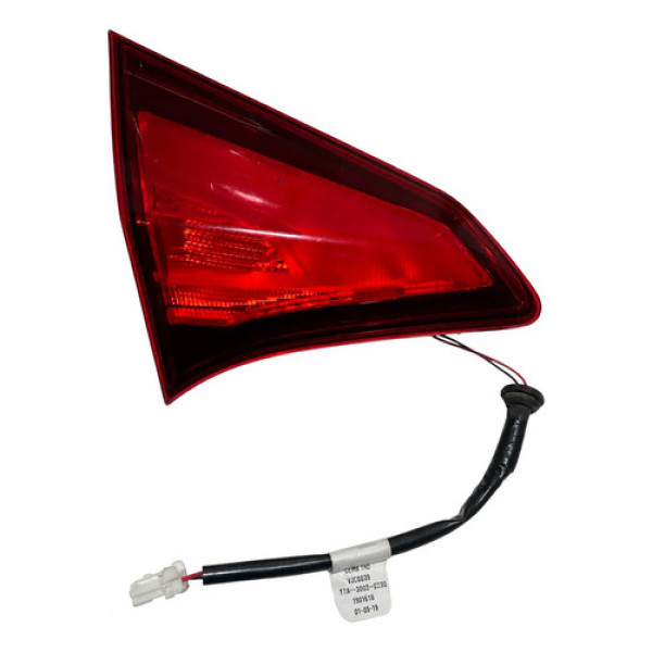 Lanterna Esquerda Tampa De Mala Nissan Kicks 2017/2021 Esquerdo/motorista Vermelho
