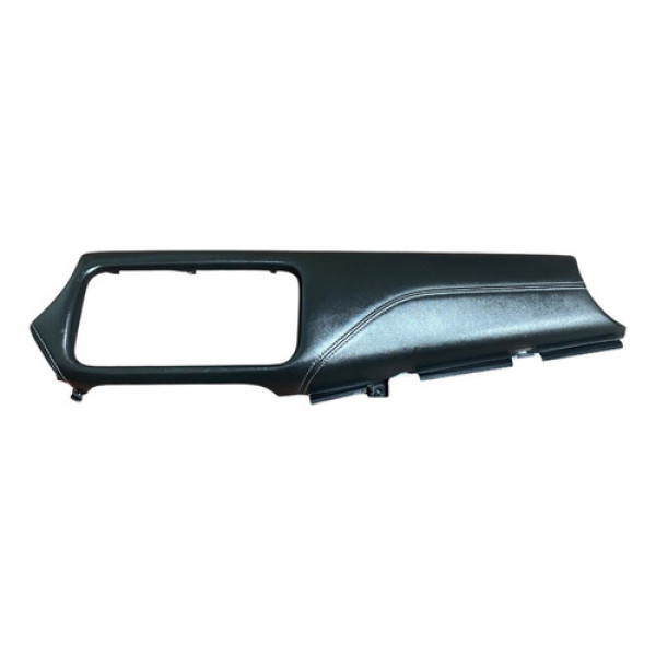 Moldura Couro Painel Multimidia Nissan Kicks 2024 684115r02a Cinza