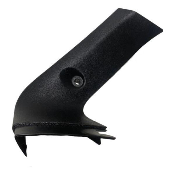 Moldura Esquerda Tampa De Mala Gm Tracker 2018 2325336 Preto