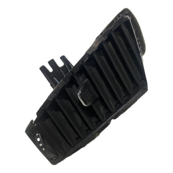Difusor Ar Central Esquerdo Chevrolet Tracker 2018 42373347