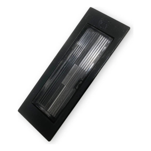 Luz De Placa Fiat Pulse/cronos/renegade 2015/2023 52128029