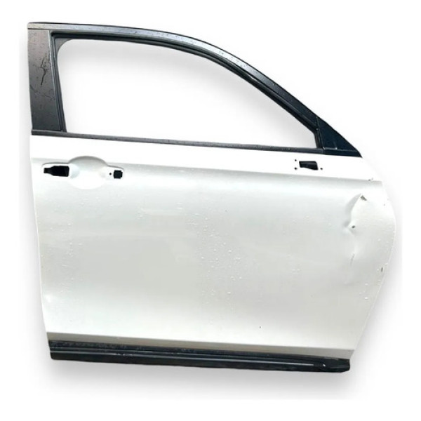 Porta Dianteira Direta Hr-v 2023 C/detalhe  Dianteira Direita Branco