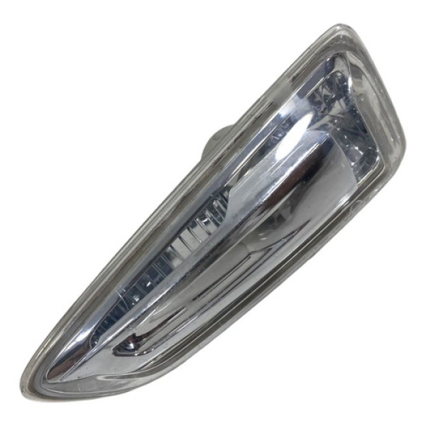 Seta Pisca Paralama Esquerdo Gm Onix Turbo 2020 61800300 Branco