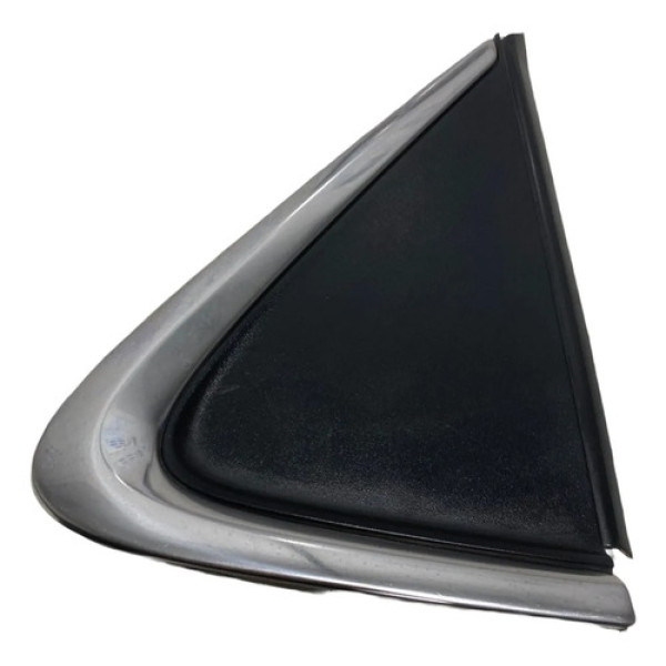 Moldura Externa Traseira Direita Gm Onix Hatch 2025 26404265 Cromado
