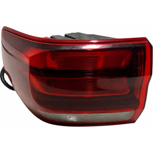 Lanterna Esquerda Gm Montana 2024 Esquerdo/motorista Vermelho