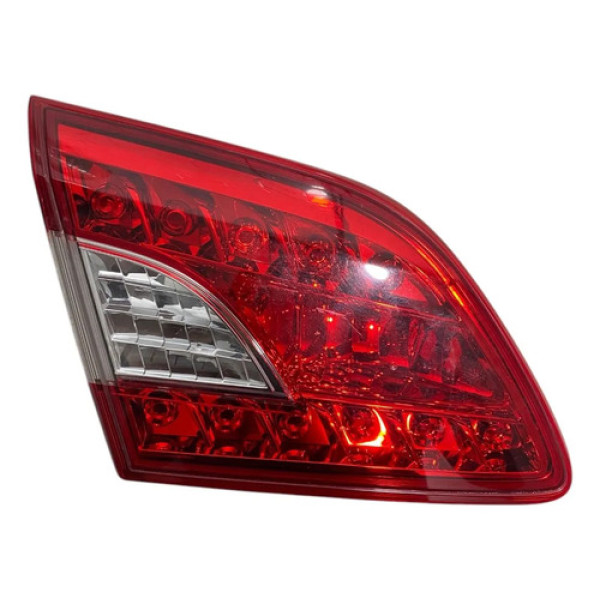 Lanterna Esquerda Tampa De Mala Nissan Sentra 2015 18345501  Esquerdo/motorista Vermelho