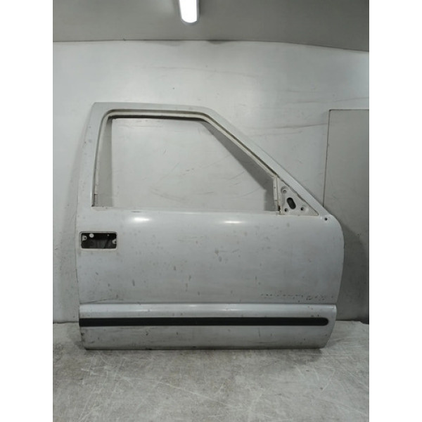 Porta Dianteira Direita S10 Blazer 1995 A 2011 Usada 26701 Dianteira Direito Branco
