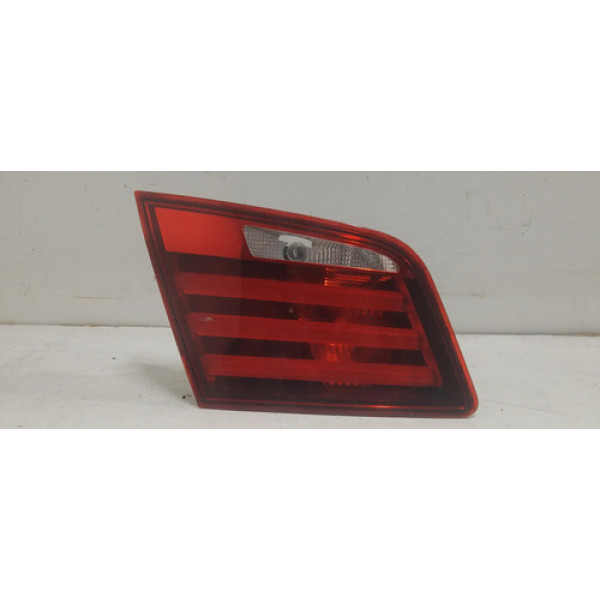 Lanterna Tampa Esquerda Bmw Série 5 535 2010/2014 Orig 24883 Esquerdo/motorista Vermelho