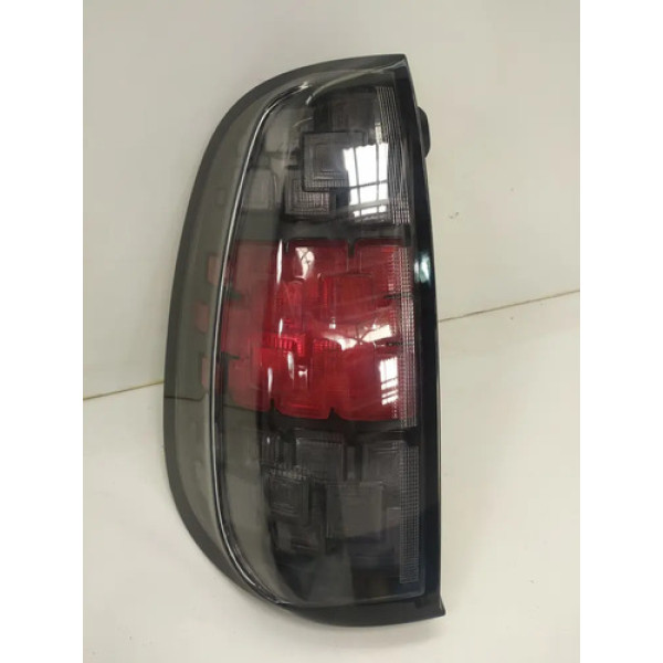 Lanterna Traseira Esquerda Fiat Uno 2015 2016 2017 2018 2019 2020 2021 Fume 16593 Esquerdo Vermelho