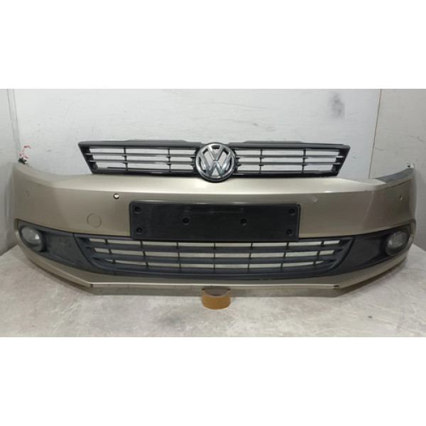 Parachoque Dianteiro Volkswagen Jetta 2011 2012 2013 2014 Usado 27027 Cinza