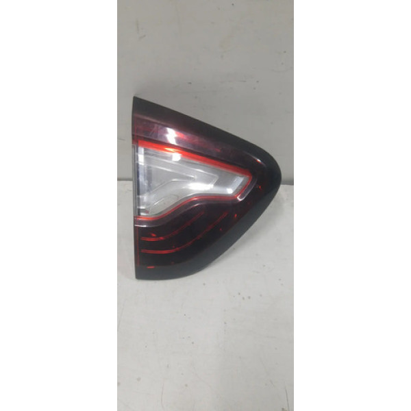 Lanterna Tampa Esquerda Captur 2017/2022 Original 24864 Esquerdo/motorista Vermelho