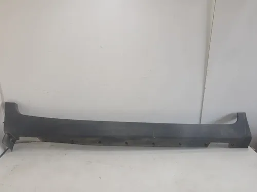 Spoiler Lado Direito Kia Sportage 2012 Original Usado 21900 Preto