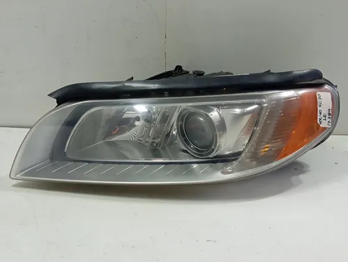 Farol Volvo Xc70/v70 2008 2009 2010 Original Esquerdo 17389 Esquerdo/motorista