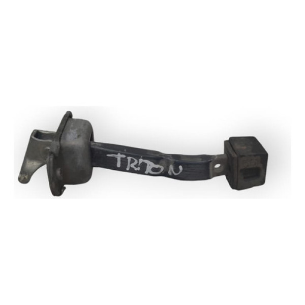 Limitador Porta Traseira Direita Triton 2014 2015 2017
