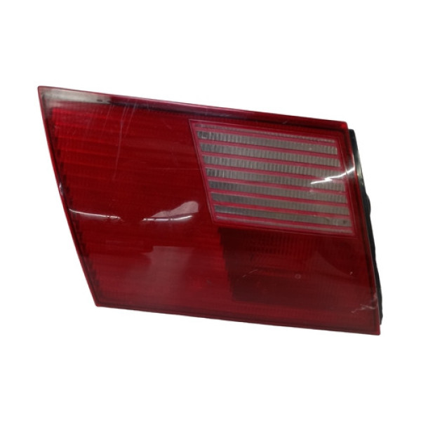 Lanterna Traseira Esq Santana 1998 A 2006 Mala Com Detalhes Vermelho