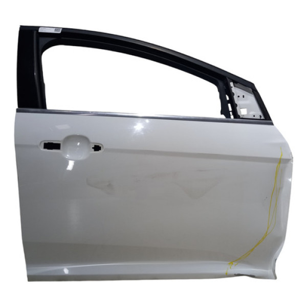 Porta Dianteira Direita Focus 2014 A 2019 C/detalhes Dianteira Direita Branco