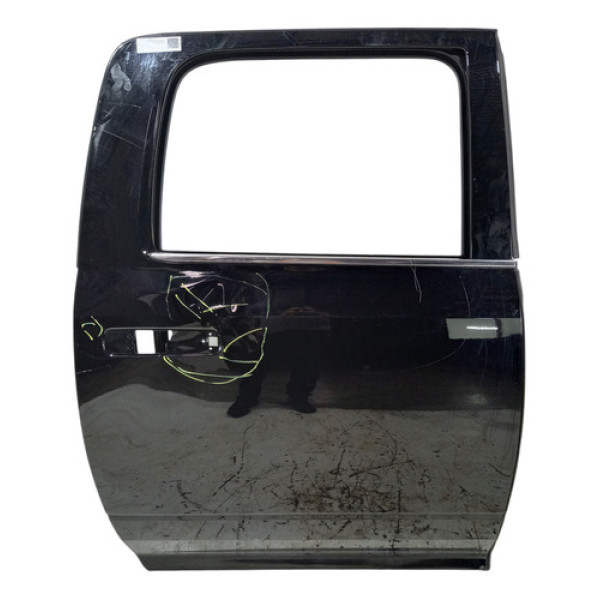 Porta Traseira Direita Ram 2500 3500 2019 2020 /..amassada Traseira Direita Preta