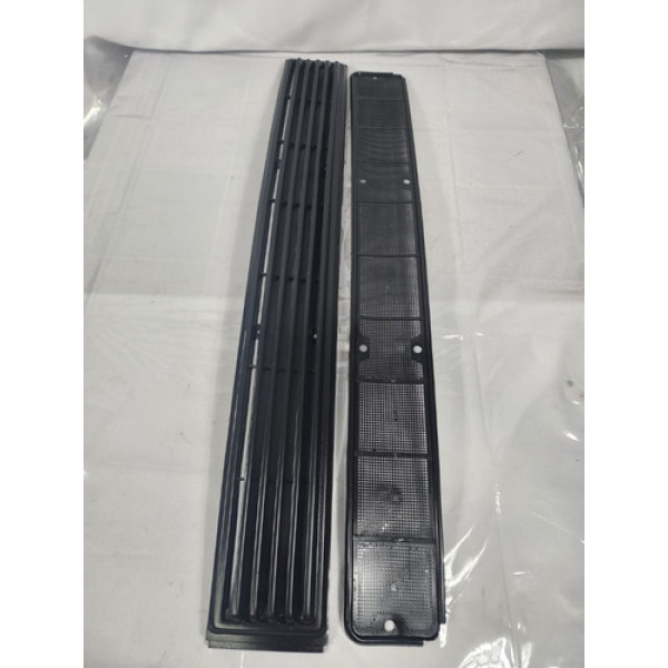 Moldura Dianteira Externa/interna Kombi 2003 Original