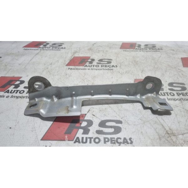 Suporte Do Paralama Dianteiro Direito Da C4 Picasso Cx17 Prateado