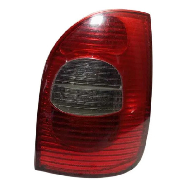 Lanterna Traseira Direita Citroën Xsara Picasso 2004. Direito/passageiro Vermelho