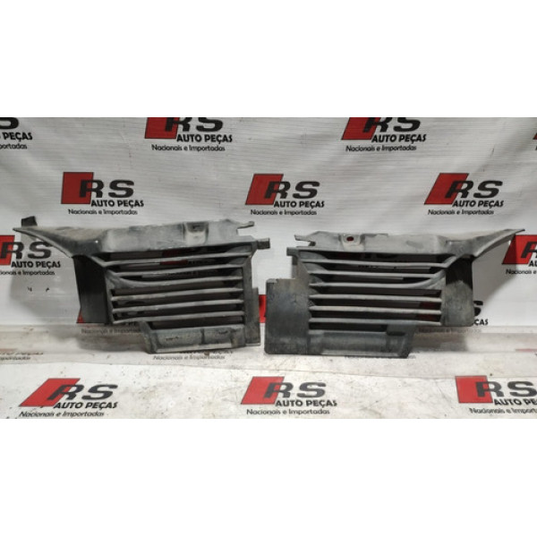Acabamento Direito Radiador Renault 19 Rn 1994 1999