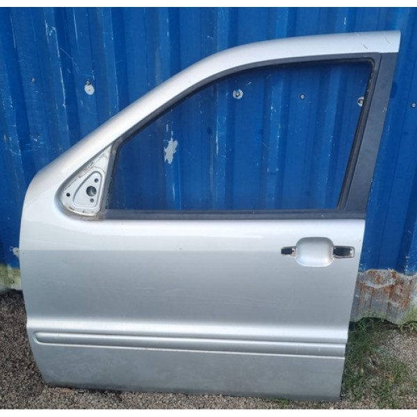 Porta Dianteira Esquerda Mercedes-benz Ml320 99 S/acessórios Dianteira Esquerdo Prata