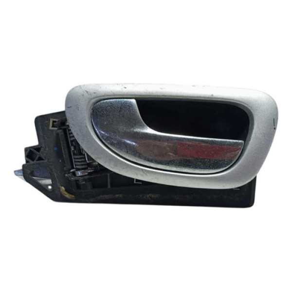 Maçaneta Interna Porta Dianteira Esquerda Peugeot 307. Prateado Dianteira