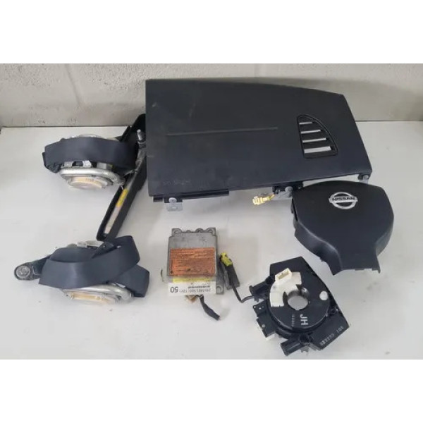Painel Tabelier Nissan Tiida 2012 Preto