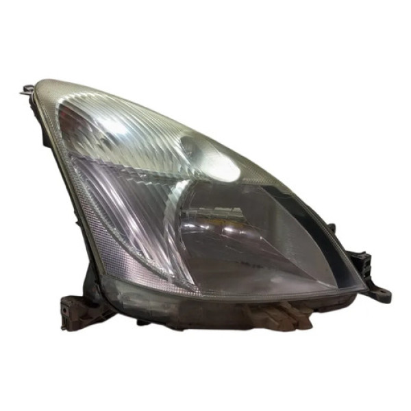 Farol Dianteiro Direito Nissan Livina 2013. Direito/passageiro