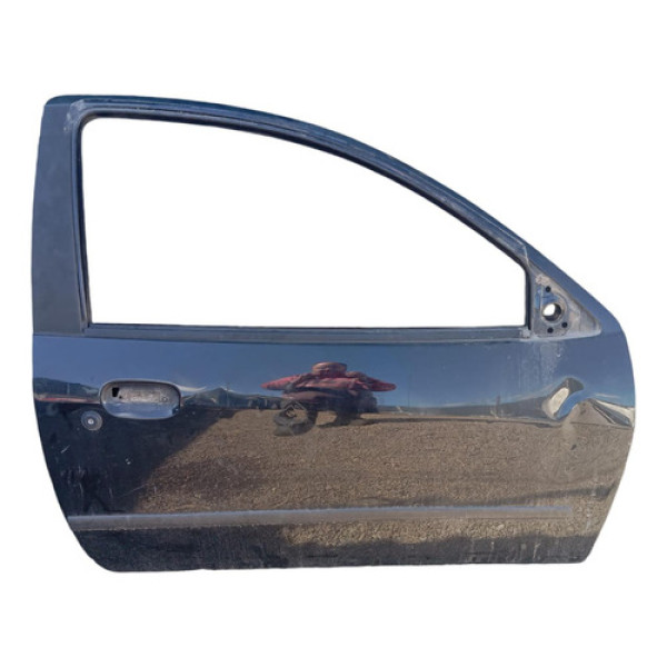 Porta Dianteira Direita Ford Ka 2010 Detalhe Dianteira Direita Preto