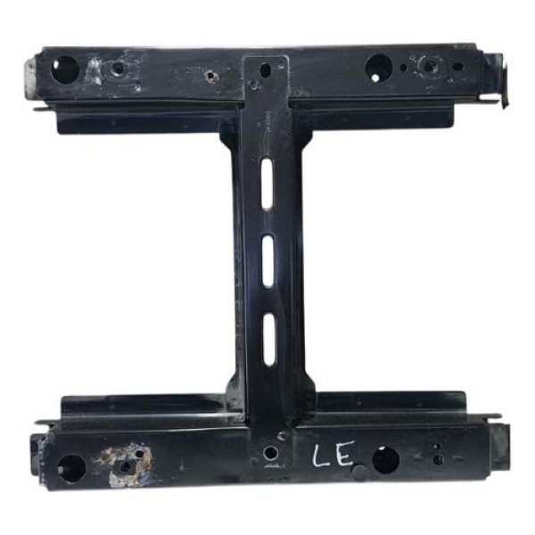 Suporte Banco Dianteiro Esquerdo Citroën C3 Aircross 2011. Preto