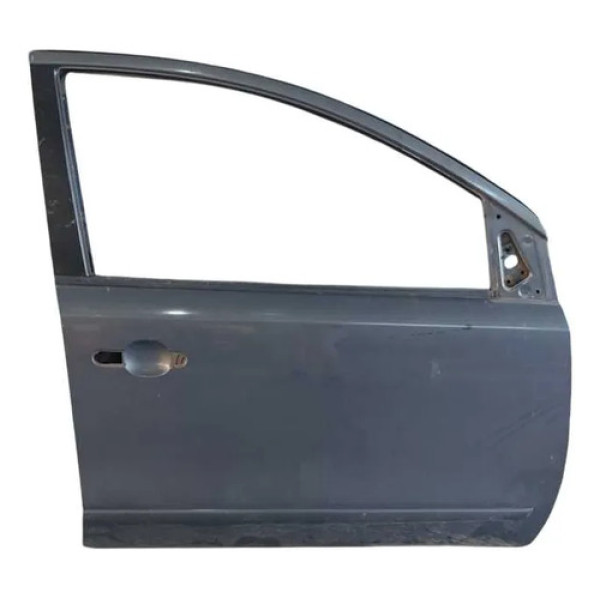 Porta Dianteira Direita Nissan Livina 2013. Dianteira Direita Azul-celeste