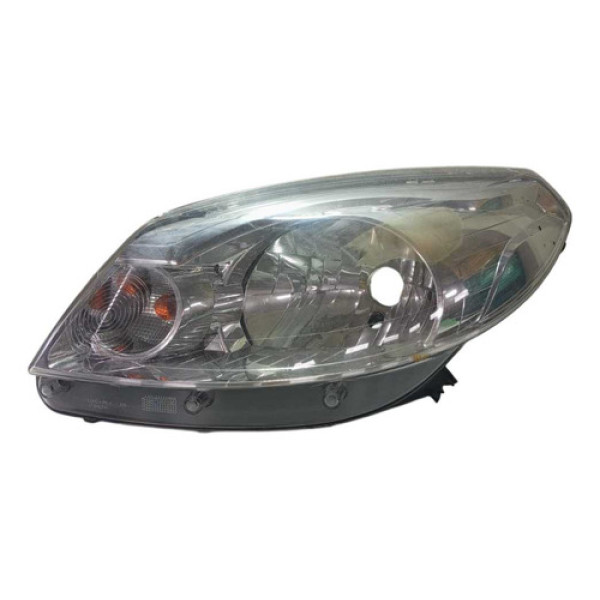 Farol Esquerdo Renault Sandero 2012 A 2014 (detalhes). Esquerdo/motorista