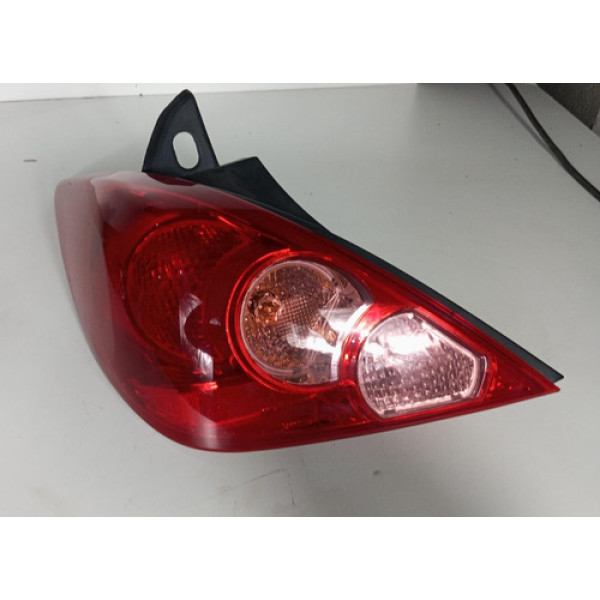 Lanterna Traseira Esquerda Nissan Tiida Depo 2011 Esquerdo/motorista Vermelho