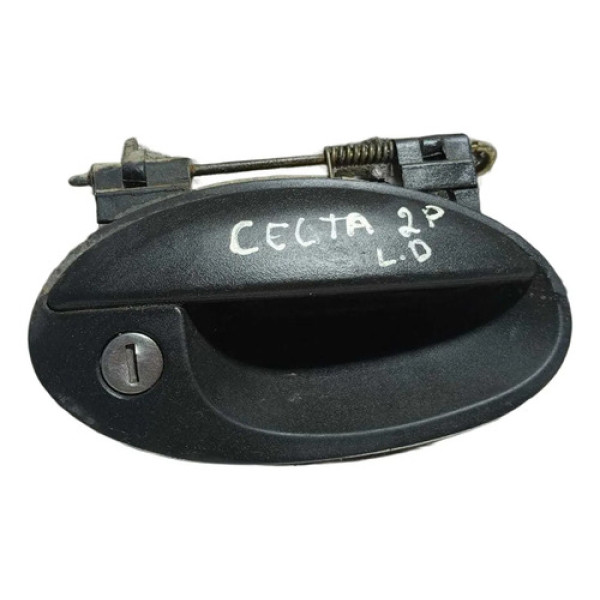 Maçaneta Externa Direita Chevrolet Celta 2p 2001/2016. Preto Dianteira