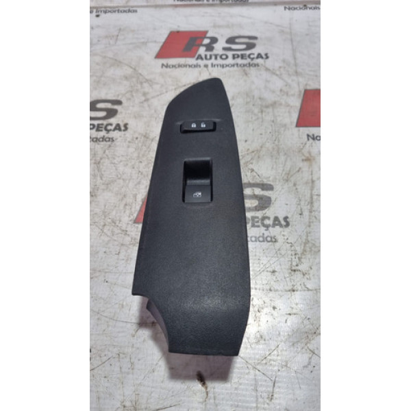 Botão Vidro Elétrico Dianteiro Direito Tracker 2018 Cx10