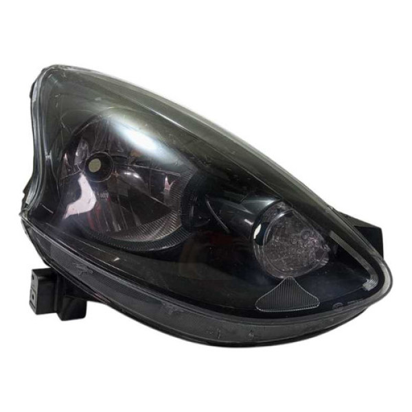 Farol Direito Nissan March 2016/2020 (com Avarias). Direito/passageiro