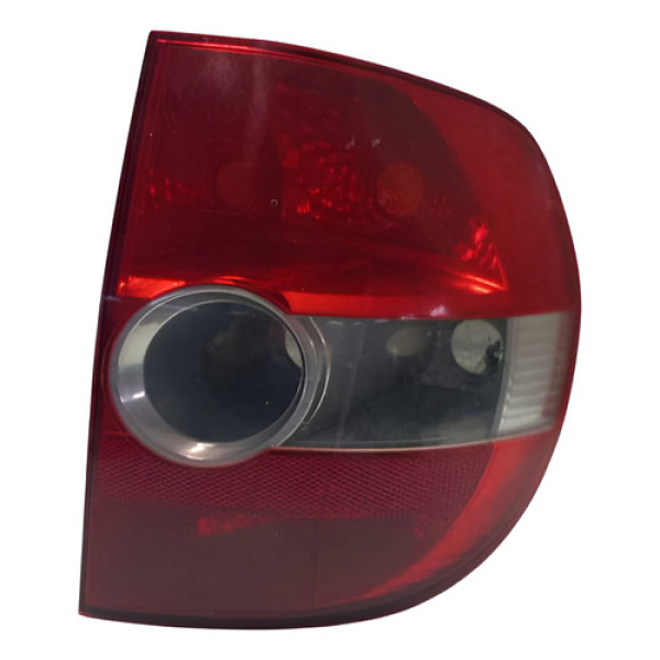 Lanterna Traseira Direita Volkswagen Fox 2004 A 2009. Direito/passageiro Vermelho