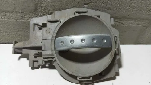 Maçaneta Interna Dianteira Esquerda Citroen C3 2010 Preta Dianteira