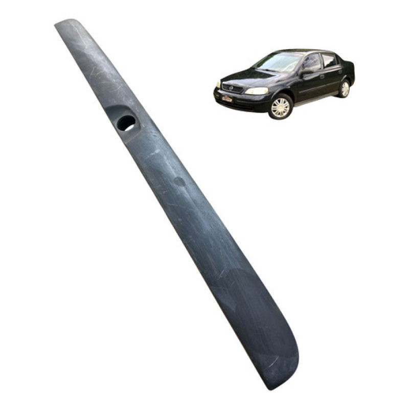 Friso Tampa Traseiro Chevrolet Astra Gl Sedan 1.8 1999 Preto