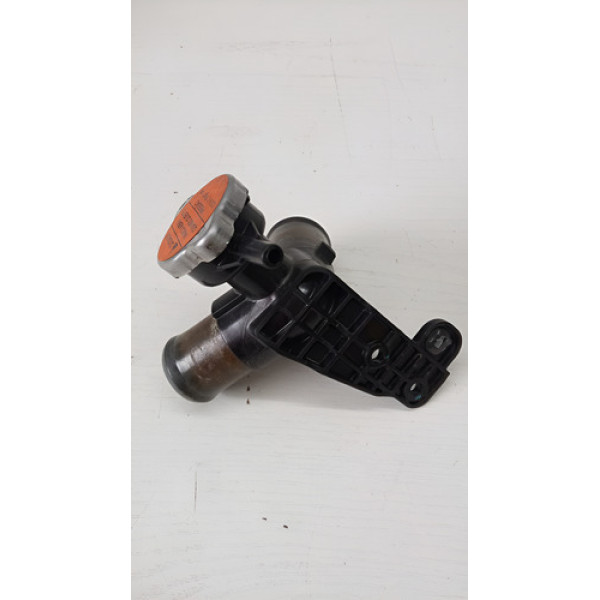 Flange Do Radiador Hyundai Veloster 2012 Original